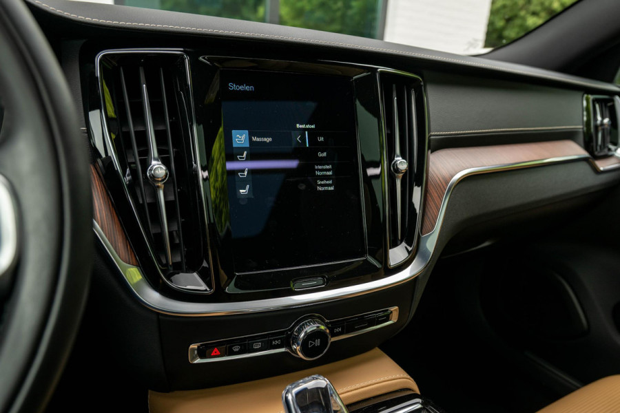 Volvo V60 2.0 T6 Recharge AWD Inscription LONG RANGE Massage