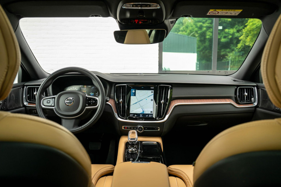 Volvo V60 2.0 T6 Recharge AWD Inscription LONG RANGE Massage