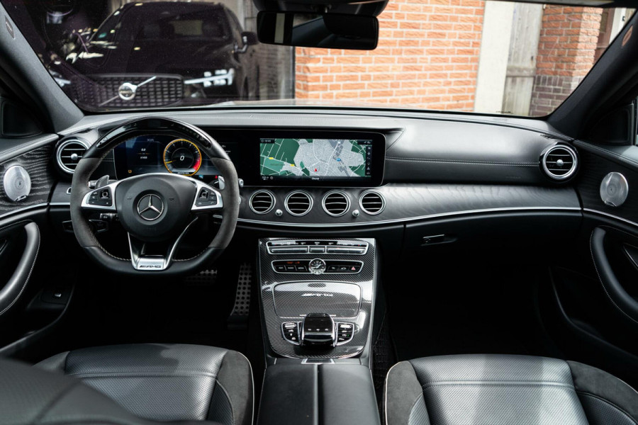 Mercedes-Benz E-Klasse AMG 63 S 4MATIC+ Pano / Burmester / HUD