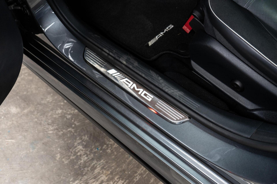 Mercedes-Benz E-Klasse AMG 63 S 4MATIC+ Pano / Burmester / HUD