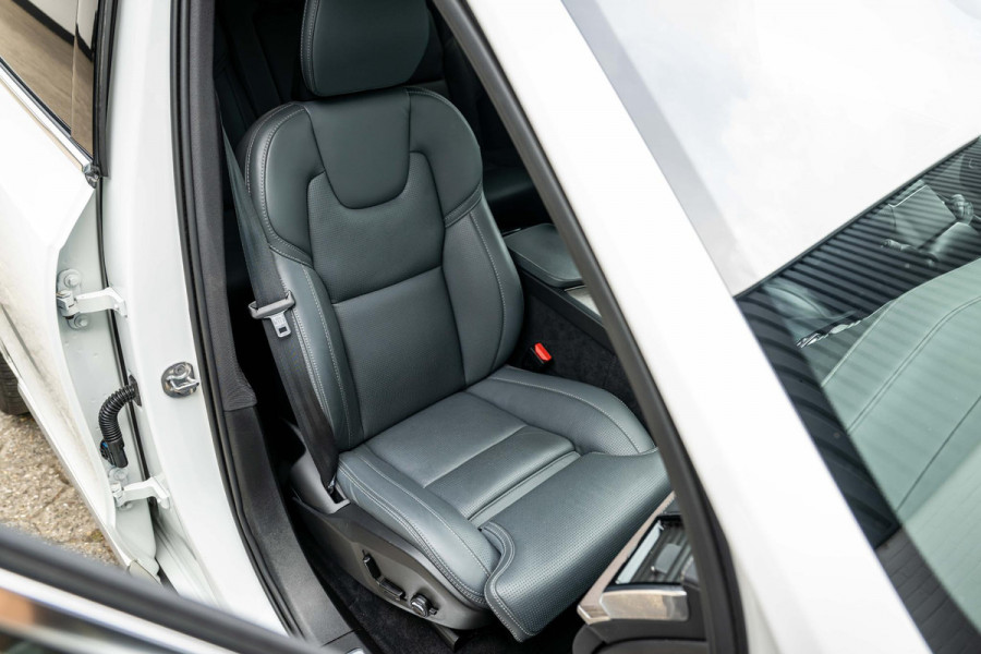 Volvo XC90 2.0 T8 Recharge AWD Inscription LONG RANGE Four-C