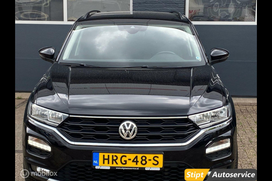 Volkswagen T-Roc 1.5 TSI Sport/Carplay/stuurver/ACC