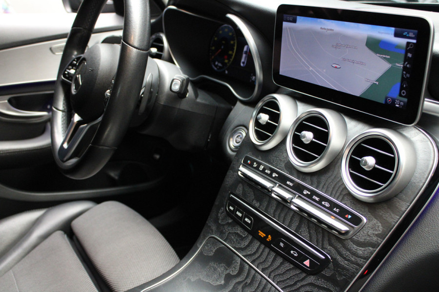 Mercedes-Benz C-Klasse 180 Navi Leer Camera Schuif-kanteldak PTS LM velgen Climate C. Cruise C.