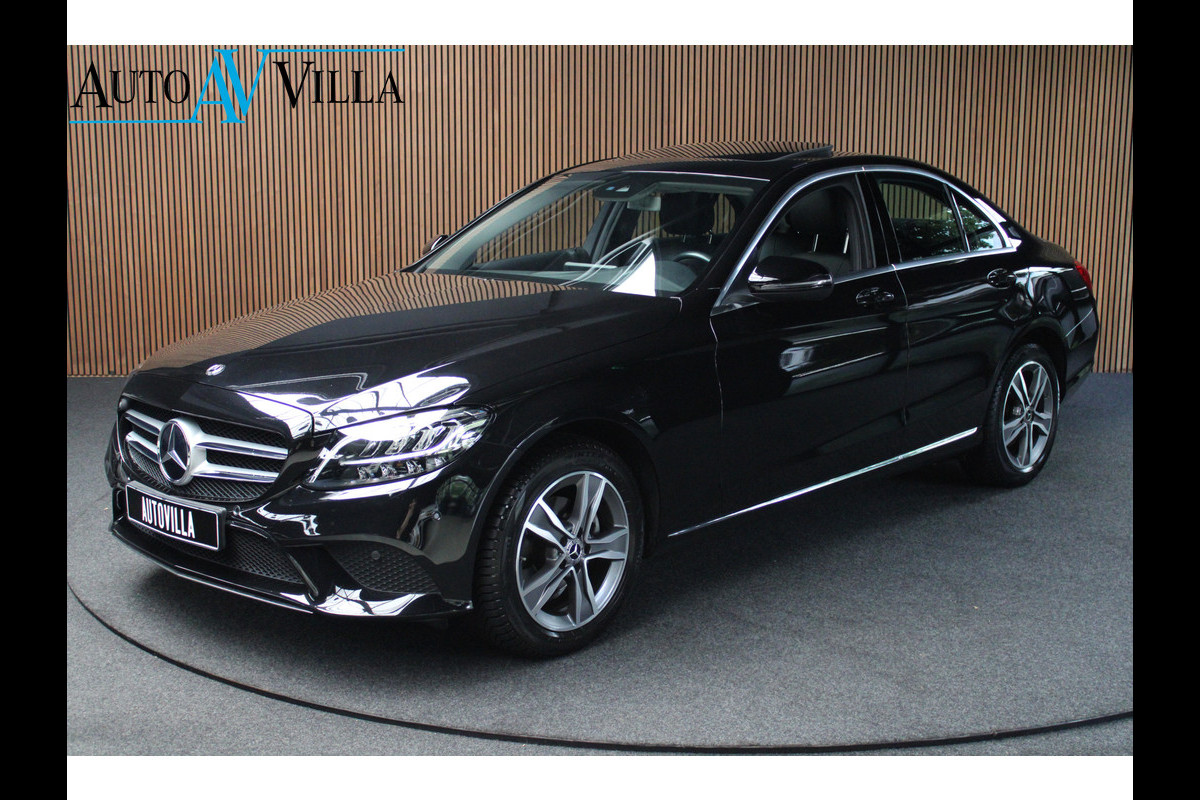 Mercedes-Benz C-Klasse 180 Navi Leer Camera Schuif-kanteldak PTS LM velgen Climate C. Cruise C. Mercedes-Benz C-Klasse 180 Navi Leer Camera Schuif-kanteldak PTS LM velgen Climate C. Cruise C.