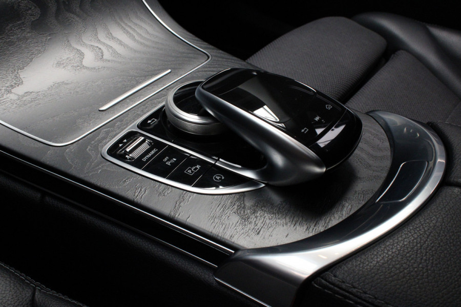 Mercedes-Benz C-Klasse 180 Navi Leer Camera Schuif-kanteldak PTS LM velgen Climate C. Cruise C.