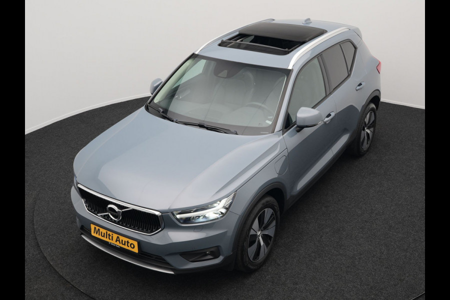 Volvo XC40 T5 Twin Engine Inscription Plug In Hybrid 261pk Thunder Grey Dealer O.H. PHEV | Panodak | Lederen Bekleding | Harman Kardon | Pilot Assist | Apple Carplay | Adaptive Cruise | Navigatie | Camera | DAB | Virtual |