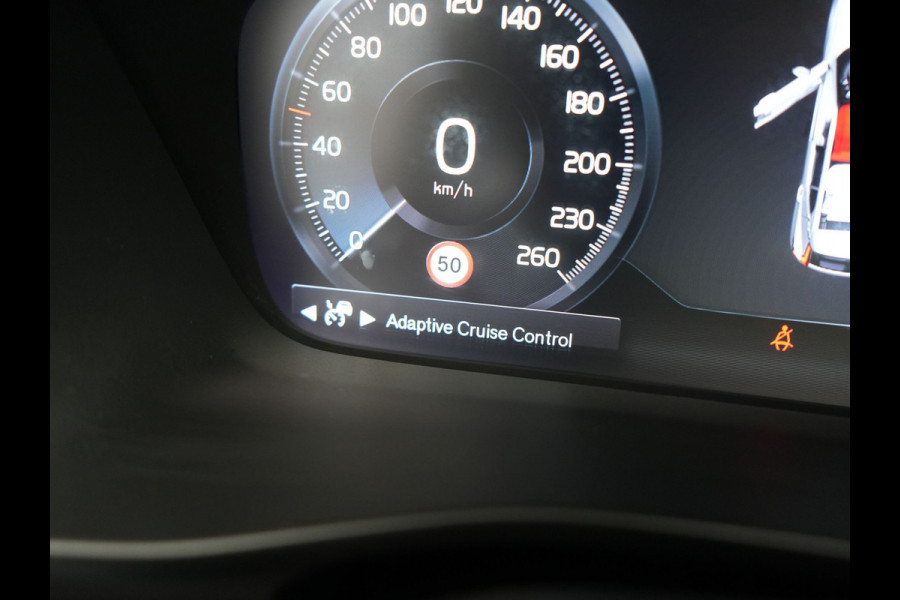 Volvo XC40 T5 Twin Engine Inscription Plug In Hybrid 261pk Thunder Grey Dealer O.H. PHEV | Panodak | Lederen Bekleding | Harman Kardon | Pilot Assist | Apple Carplay | Adaptive Cruise | Navigatie | Camera | DAB | Virtual |