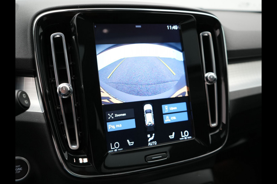 Volvo XC40 T5 Twin Engine Inscription Plug In Hybrid 261pk Thunder Grey Dealer O.H. PHEV | Panodak | Lederen Bekleding | Harman Kardon | Pilot Assist | Apple Carplay | Adaptive Cruise | Navigatie | Camera | DAB | Virtual |