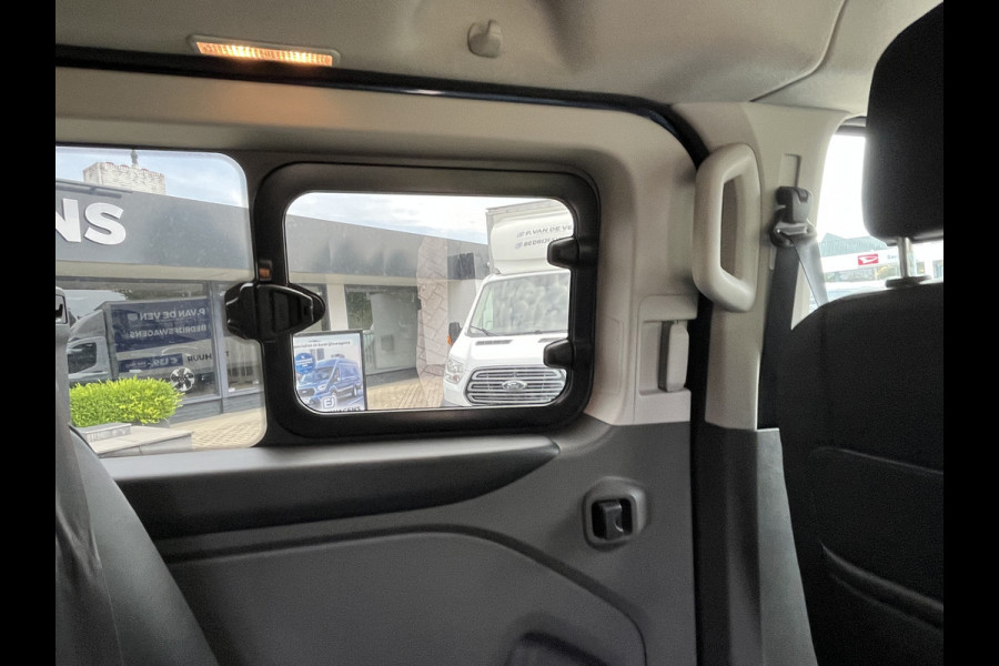 Ford Transit Custom 320 2.0 TDCI L2H1 Active DC 170pk Automaat € 27.950,- excl. btw