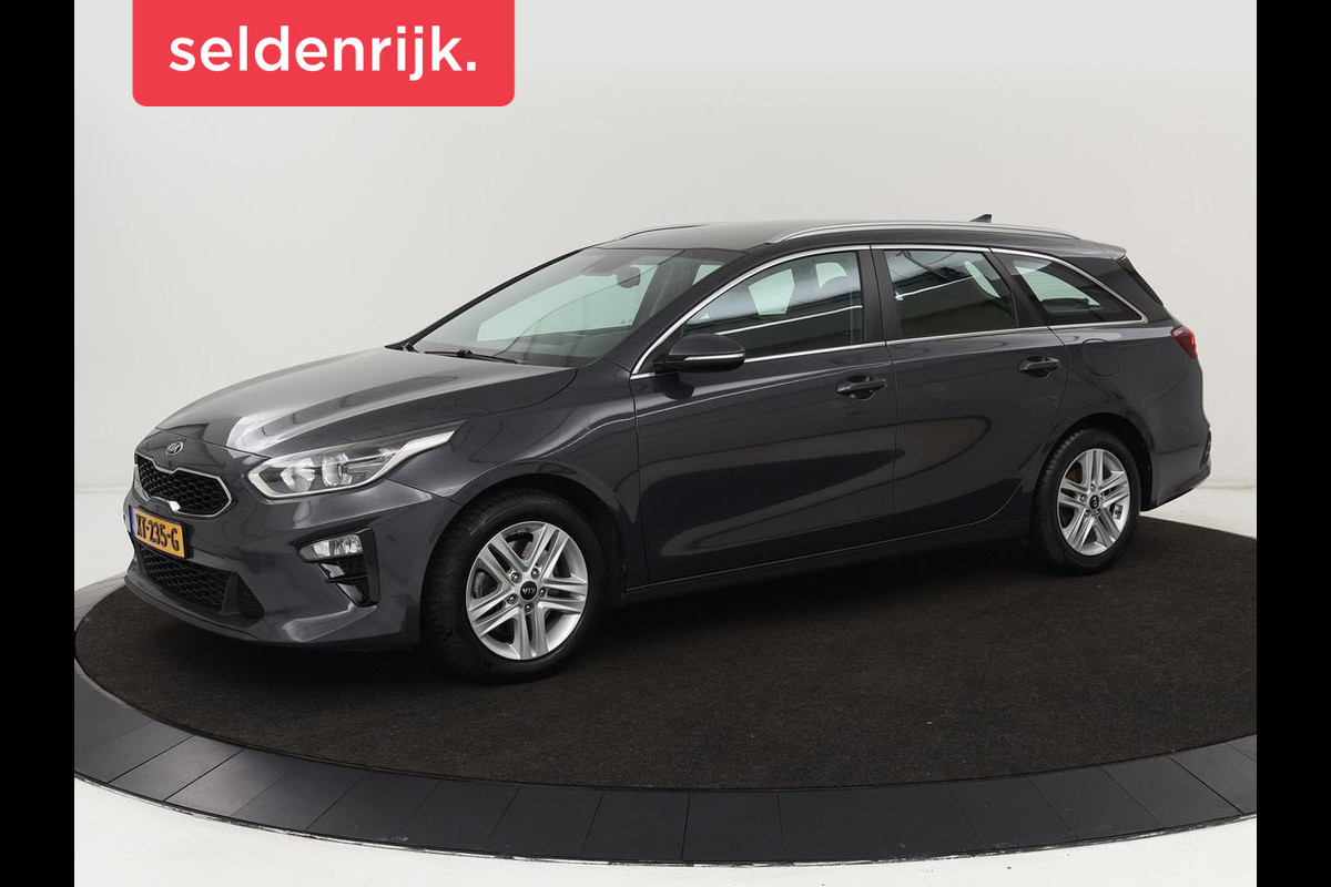 Kia Ceed 1.0 T-GDi DynamicLine | Camera | Carplay | Navigatie | Climate control | Cruise control | Parkeerhulp | Bluetooth | DAB Kia Ceed 1.0 T-GDi DynamicLine | Camera | Carplay | Navigatie | Climate control | Cruise control | Parkeerhulp | Bluetooth | DAB
