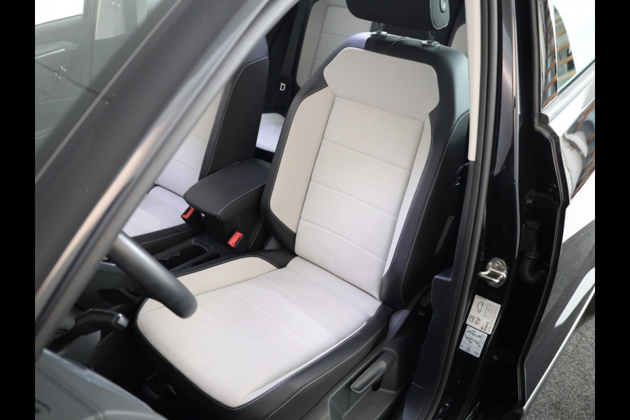 Volkswagen T-Roc 1.5 TSI Style 150 pk Automaat (DSG) | Navigatie via App | Parkeersensoren (Park assist) | Adaptieve cruise control | LED koplampen | Autom. airco | Apple Carplay/Android Auto |