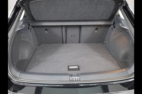 Volkswagen T-Roc 1.5 TSI Style 150 pk Automaat (DSG) | Navigatie via App | Parkeersensoren (Park assist) | Adaptieve cruise control | LED koplampen | Autom. airco | Apple Carplay/Android Auto |
