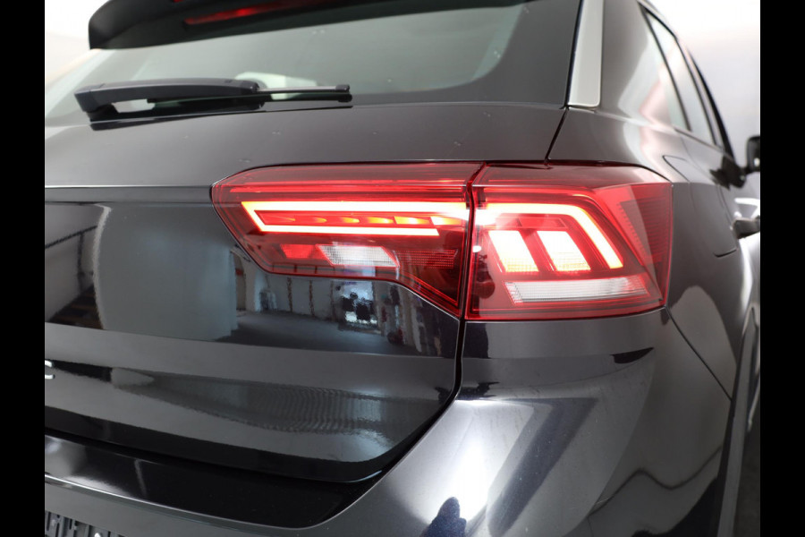 Volkswagen T-Roc 1.5 TSI Style 150 pk Automaat (DSG) | Navigatie via App | Parkeersensoren (Park assist) | Adaptieve cruise control | LED koplampen | Autom. airco | Apple Carplay/Android Auto |