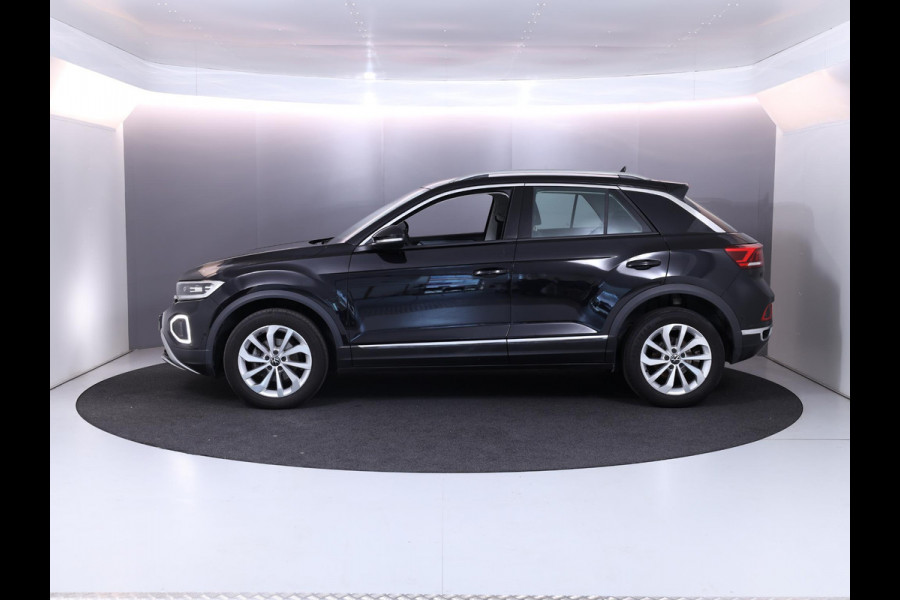Volkswagen T-Roc 1.5 TSI Style 150 pk Automaat (DSG) | Navigatie via App | Parkeersensoren (Park assist) | Adaptieve cruise control | LED koplampen | Autom. airco | Apple Carplay/Android Auto |
