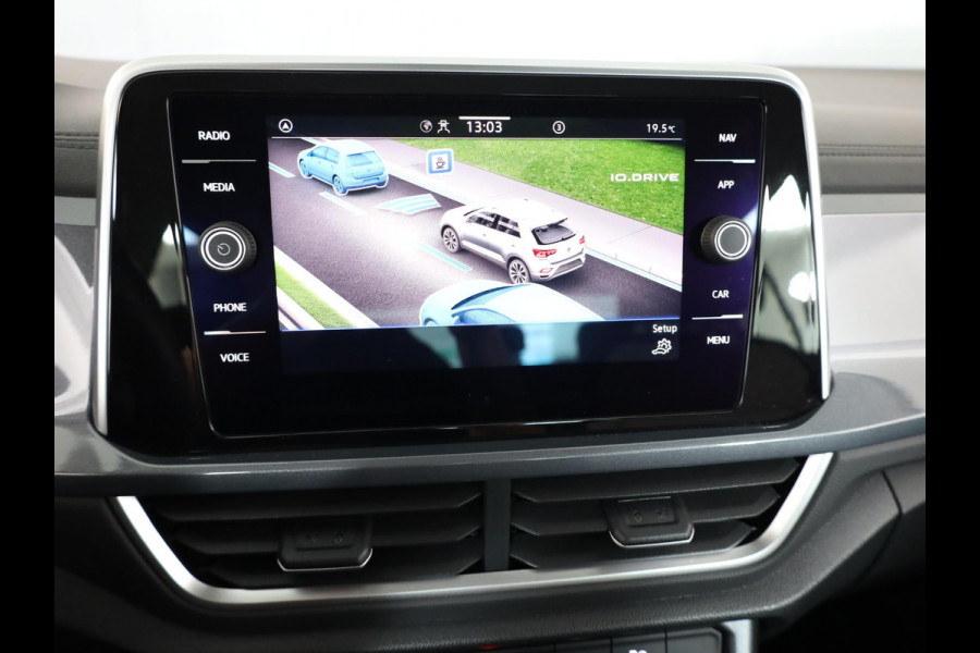 Volkswagen T-Roc 1.5 TSI Style 150 pk Automaat (DSG) | Navigatie via App | Parkeersensoren (Park assist) | Adaptieve cruise control | LED koplampen | Autom. airco | Apple Carplay/Android Auto |