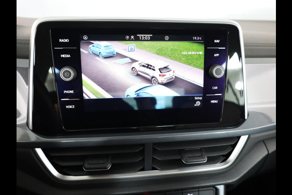 Volkswagen T-Roc 1.5 TSI Style 150 pk Automaat (DSG) | Navigatie via App | Parkeersensoren (Park assist) | Adaptieve cruise control | LED koplampen | Autom. airco | Apple Carplay/Android Auto |