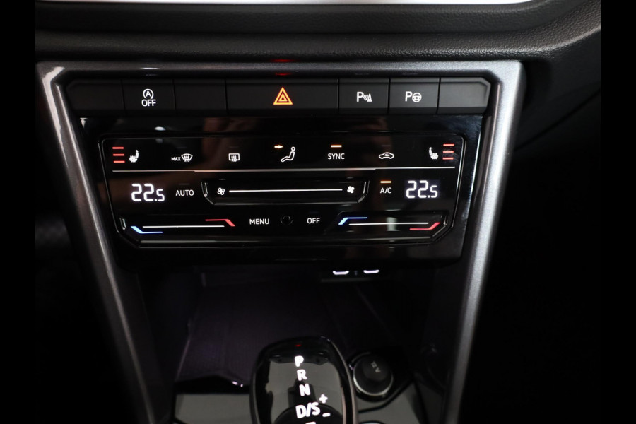 Volkswagen T-Roc 1.5 TSI Style 150 pk Automaat (DSG) | Navigatie via App | Parkeersensoren (Park assist) | Adaptieve cruise control | LED koplampen | Autom. airco | Apple Carplay/Android Auto |