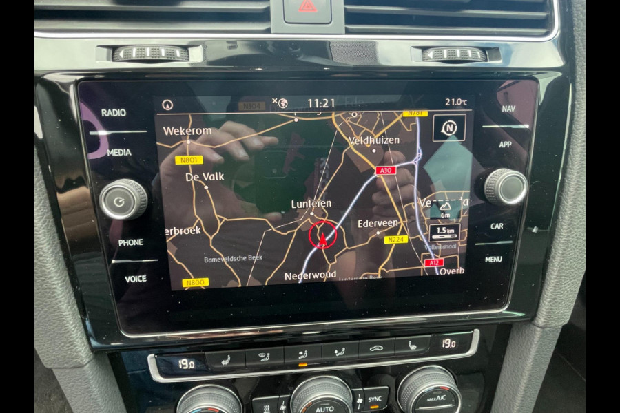 Volkswagen Golf 1.5 TSI Highline