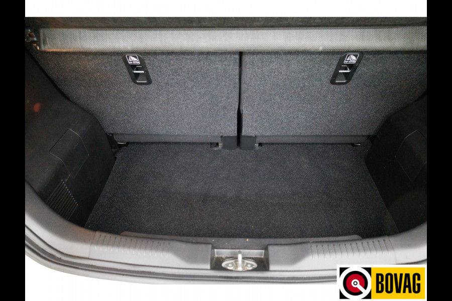 Suzuki Ignis 1.2 Smart 83 PK Hybrid Comfort Cruise-control | Achteruitrijcamera | Stoelverwarming | Trekhaak Navigatie, All-season, Led, App-connect, Airco