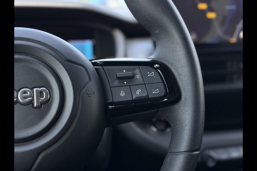 Jeep Avenger Longitude 54 kWh | Navi | Carplay | Stoelverwarming |