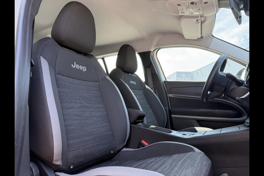 Jeep Avenger Longitude 54 kWh Aut. | Navi | Carplay | Stoelverwarming |