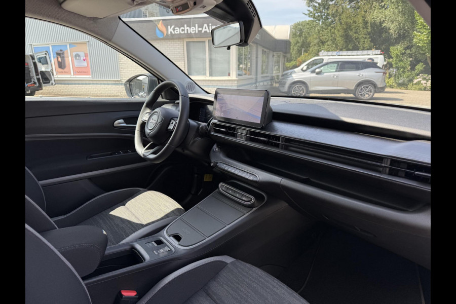 Jeep Avenger Altitude 54 kWh | Navi | Carplay | Stoelverwarming |