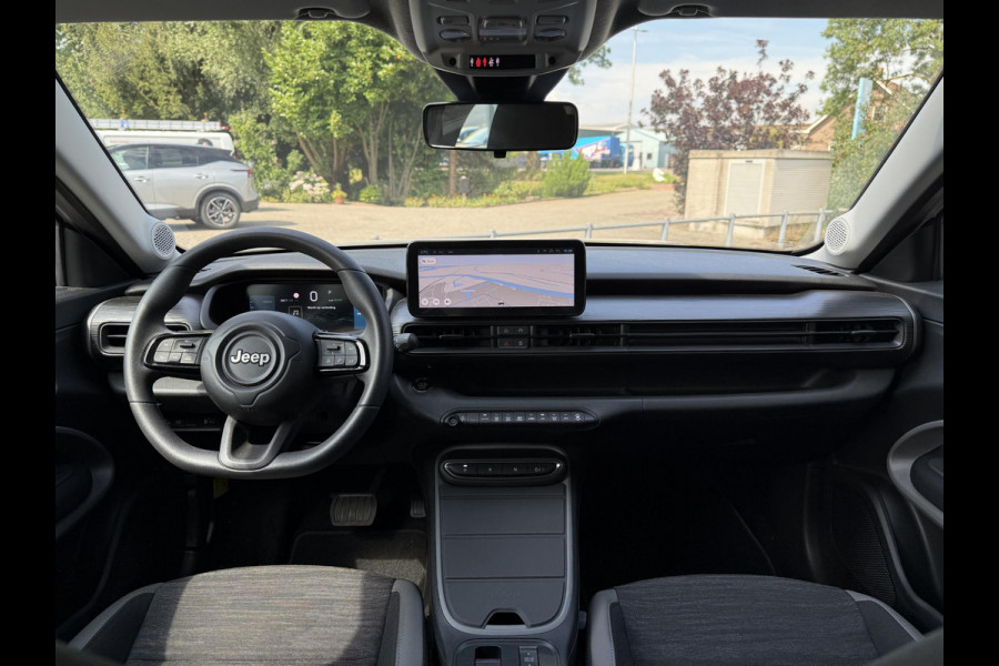 Jeep Avenger Altitude 54 kWh | Navi | Carplay | Stoelverwarming |