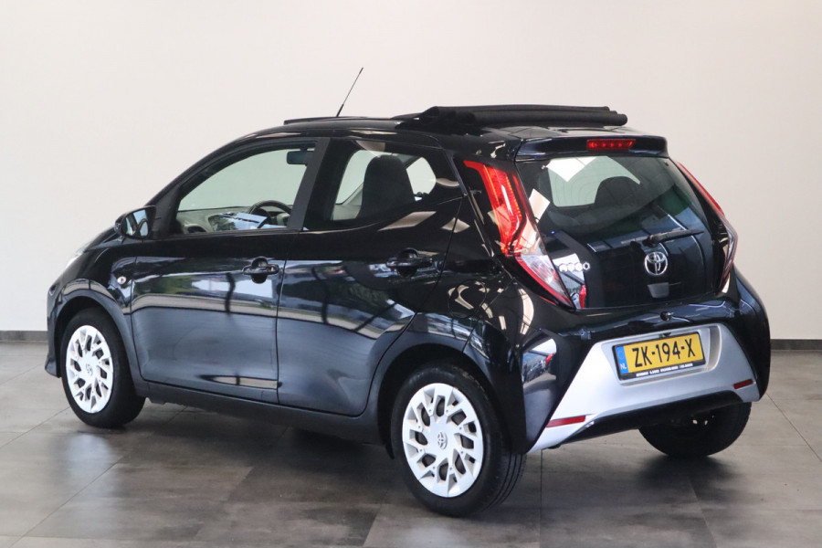Toyota Aygo 1.0 VVT-i x-play limited Cabrio Carplay