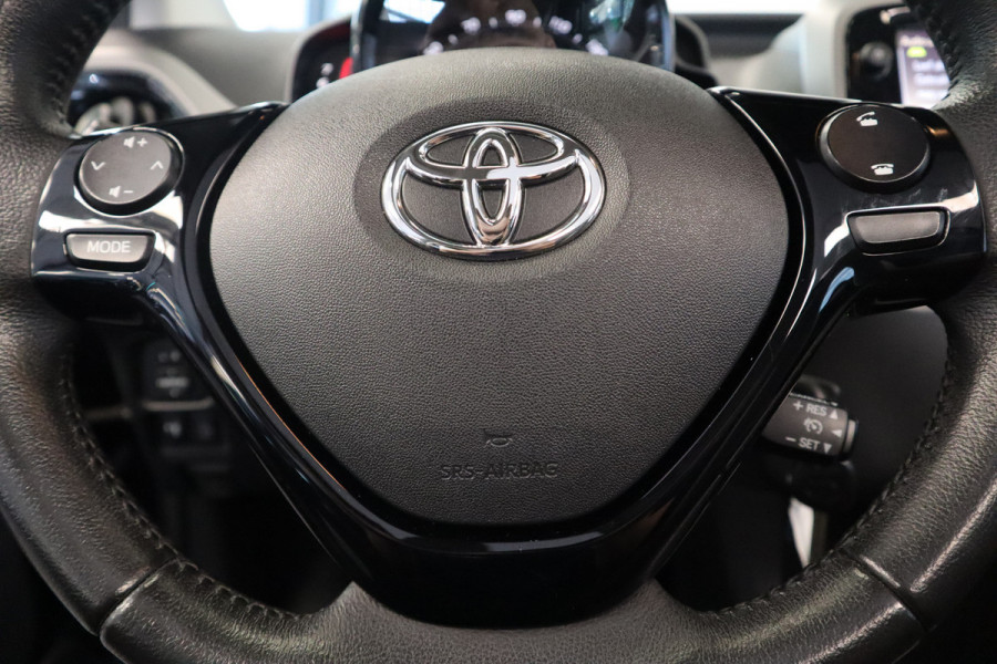 Toyota Aygo 1.0 VVT-i x-play limited Cabrio Carplay