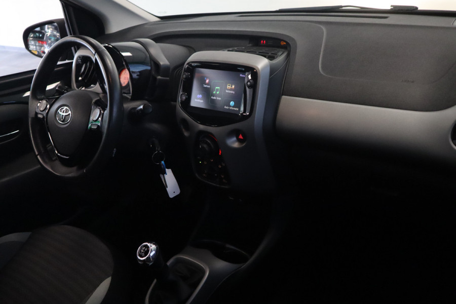 Toyota Aygo 1.0 VVT-i x-play limited Cabrio Carplay