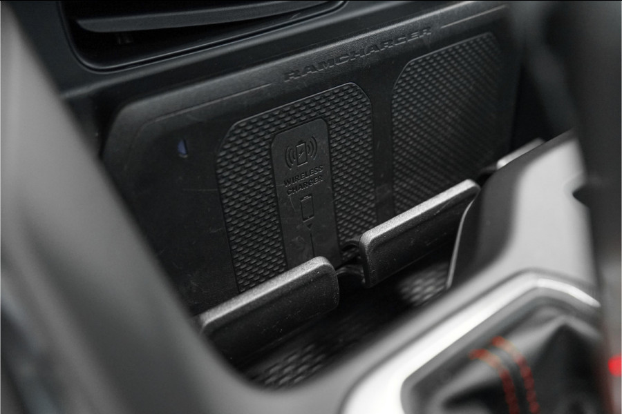 Dodge Ram 1500 6.2 V8 TRX Crew Cab BTW LPG Pano H/K Trekhaak