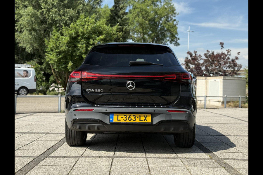 Mercedes-Benz EQA 250 Business Solution AMG 67 kWh