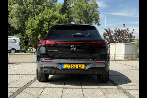 Mercedes-Benz EQA 250 Business Solution AMG 67 kWh