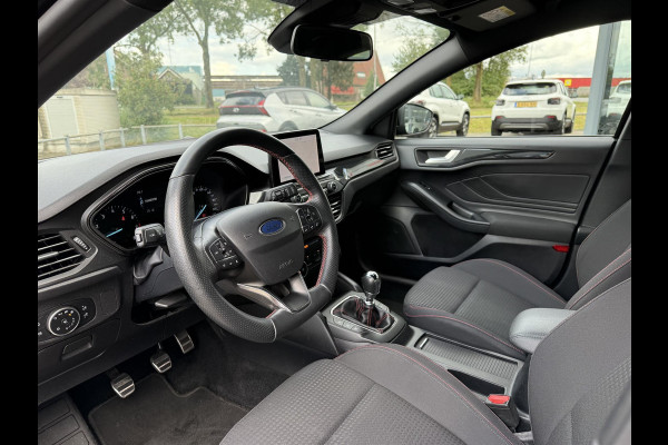 Ford Focus 1.0 EcoBoost ST Line Business | Navi | Trekhaak | Carplay |