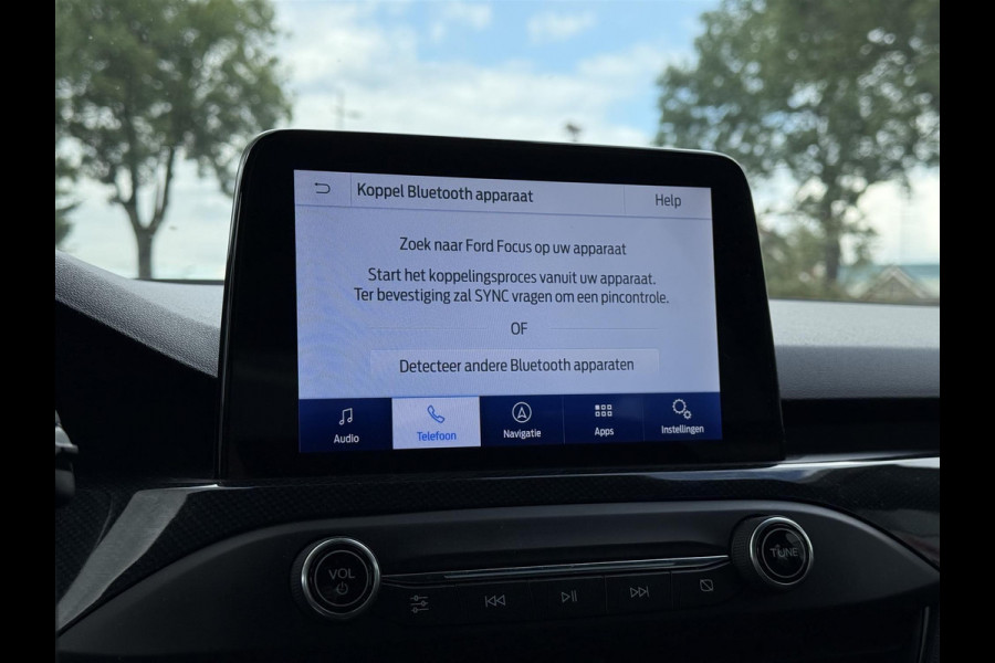Ford Focus 1.0 EcoBoost ST Line Business | Navi | Trekhaak | Carplay |