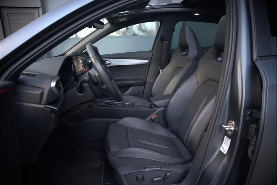 CUPRA Formentor 1.4 e-Hybrid VZ Copper Edition | Mat Grijs | Panoramadak | Memory Seat | Kuipstoelen | 360 Camera | Keyless | Stoelverwarming | Stuurverwarming | Sportstuur | Adaptive Cruise Control | Ambiance Verlichting | Dodehoekdetect