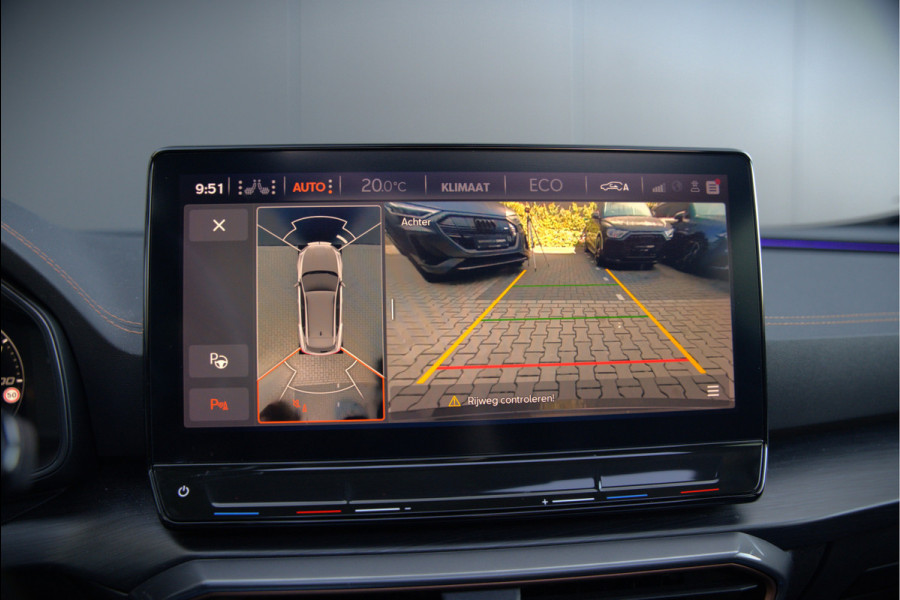 CUPRA Formentor 1.4 e-Hybrid VZ Copper Edition | Mat Grijs | Panoramadak | Memory Seat | Kuipstoelen | 360 Camera | Keyless | Stoelverwarming | Stuurverwarming | Sportstuur | Adaptive Cruise Control | Ambiance Verlichting | Dodehoekdetect