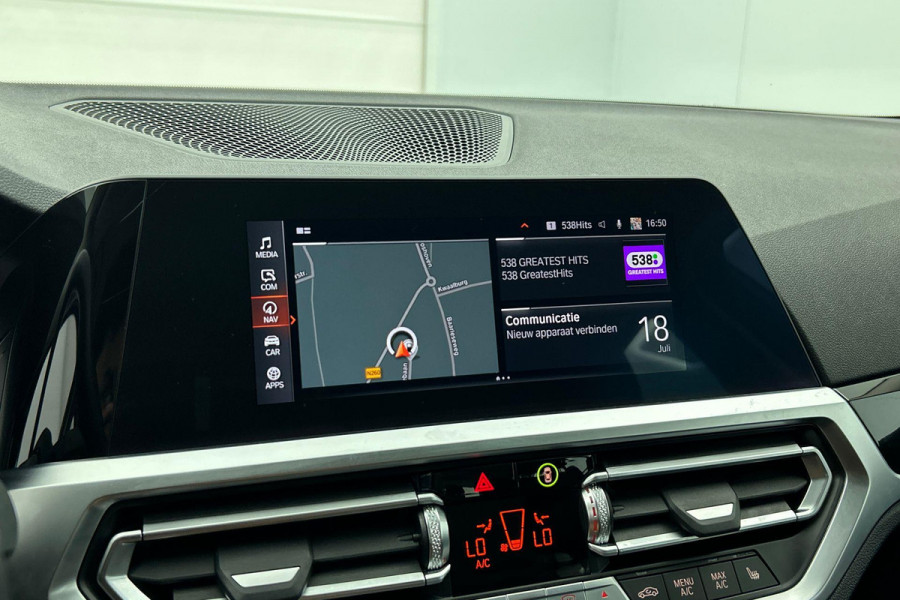 BMW 3 Serie Touring 318i High Executive (Dealer onderH, Navi, StoelV, PDC V+A, Leer, Etc)