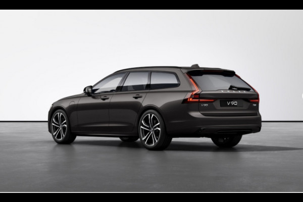 Volvo V90 2.0 T8 Plug-in hybrid AWD Ultra Executive Edition Wordt verwacht!/ Luchtvering/ Bowers & Wilkins/ Stoelventilatie/ Stoelmassage/ Gelamineerde ruiten rondom/ Stoelverwarming voor en achter/ Apple Carplay/ Android auto/ Adaptive cruise control/