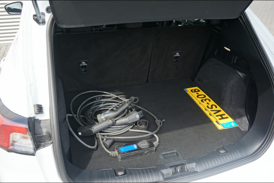 Ford Kuga PHEV ST-Line WEGKLAPBARE HAAK | ADAPTIVE | WINTERPACK | 19"!