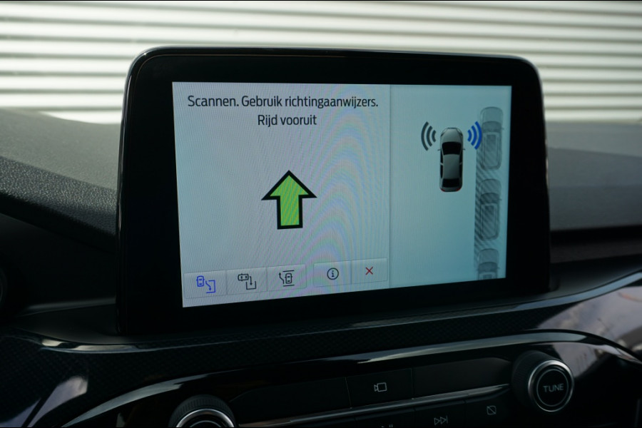 Ford Kuga PHEV ST-Line WEGKLAPBARE HAAK | ADAPTIVE | WINTERPACK | 19"!