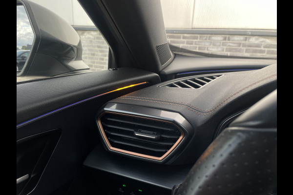 CUPRA Formentor 1.4 e-Hybrid VZ Performance 245pk Camera | LED | Navi | Sfeerverl. | Carplay | Blind Spot