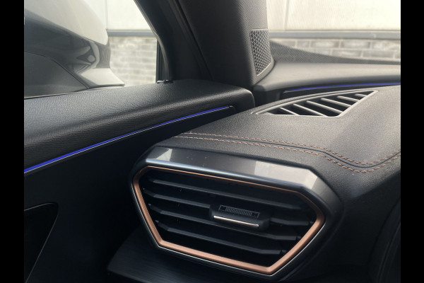 CUPRA Formentor 1.4 e-Hybrid VZ Performance 245pk Camera | LED | Navi | Sfeerverl. | Carplay | Blind Spot