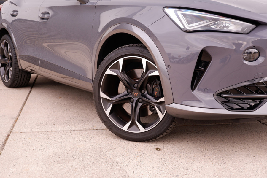 CUPRA Formentor 1.4 e-Hybrid VZ Performance 245pk Camera | LED | Navi | Sfeerverl. | Carplay | Blind Spot