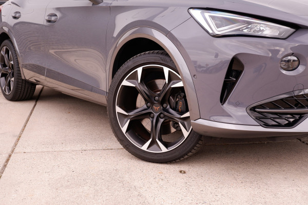 CUPRA Formentor 1.4 e-Hybrid VZ Performance 245pk Camera | LED | Navi | Sfeerverl. | Carplay | Blind Spot