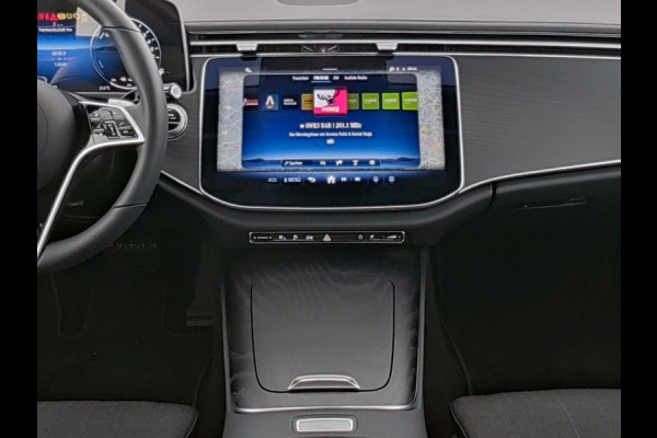 Mercedes-Benz E-Klasse Estate 300 e Plug-In Hybride | Distronic | Stoel en Stuurverwarming | Led koplampen | Achteruitrijcamera | Apple CarPlay | Inclusief 24 maanden MB Certified garantie voor Europa.