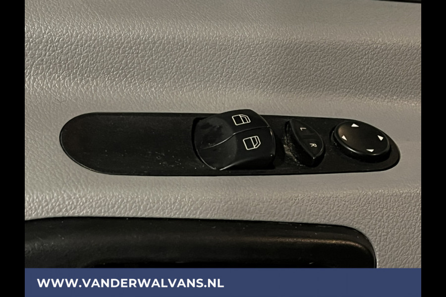 Mercedes-Benz Sprinter 316 CDI 163pk L2H2 Euro6 Airco | 2800kg trekhaak | Cruisecontrol | Parkeersensoren