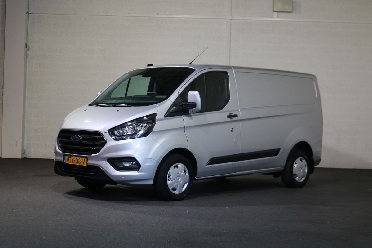 Ford Transit Custom 2.0 TDCI L1 H1 Airco Navigatie Camera Achterklep Ford Transit Custom 2.0 TDCI L1 H1 Airco Navigatie Camera Achterklep