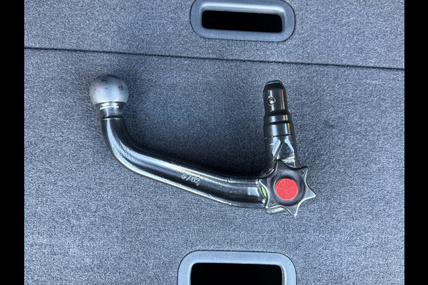 Nissan QASHQAI 1.3 MHEV N-Connecta | Trekhaak | ACC | 360* Camera | Keyless | 18 inch