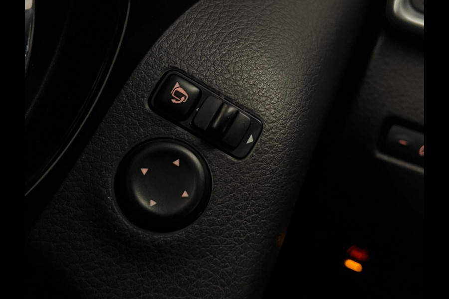 Nissan QASHQAI 1.2 N-Connecta / Aut / NL-auto / Pano / Camera